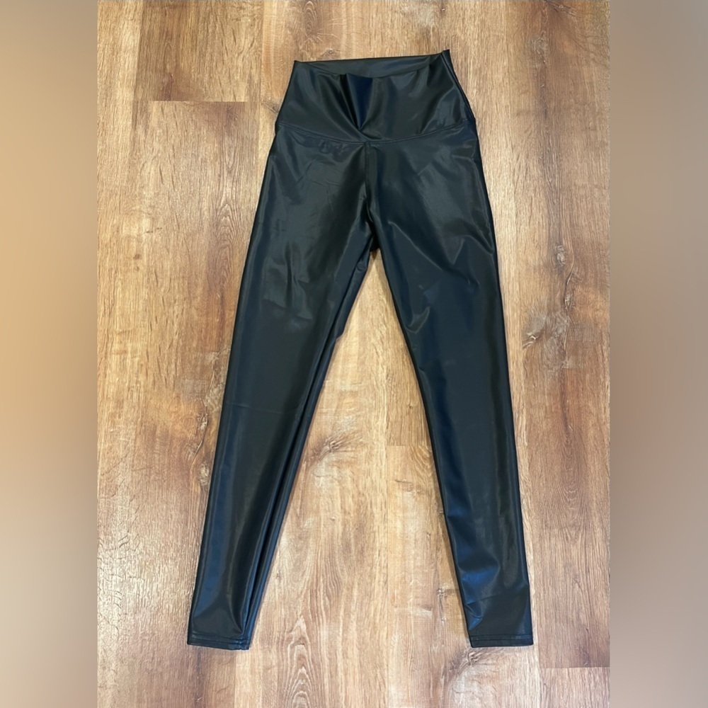 Black faux leather leggings​​​​​​​